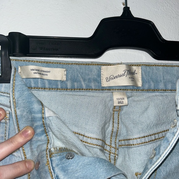 Vintage Straight Light Wash Jeans - Picture 2 of 2